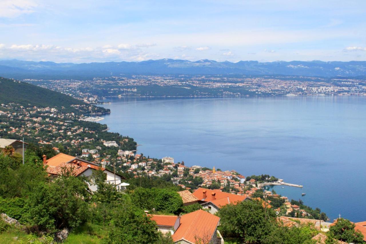 Apartments With A Parking Space Lovran, Opatija - 7705 Exterior photo